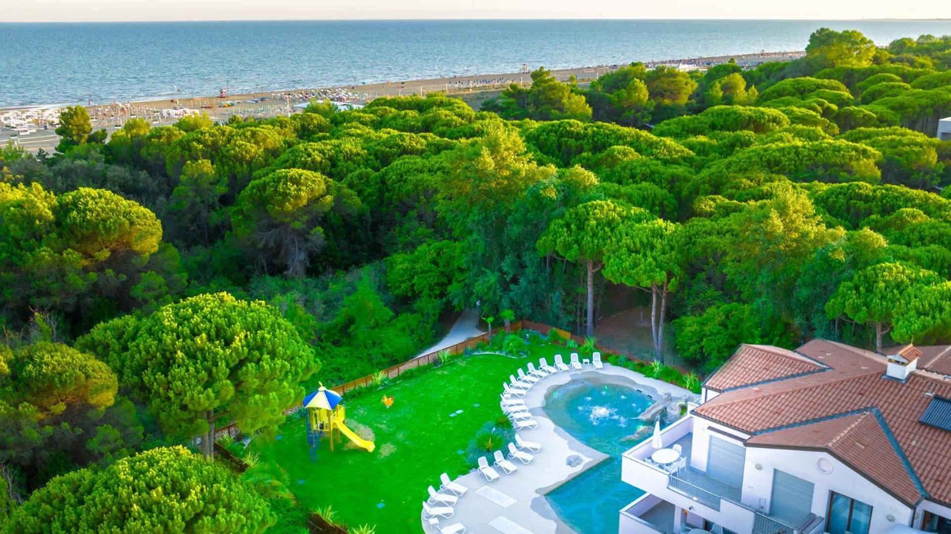 Costa Rica Bibione Eco Resort Buitenkant foto